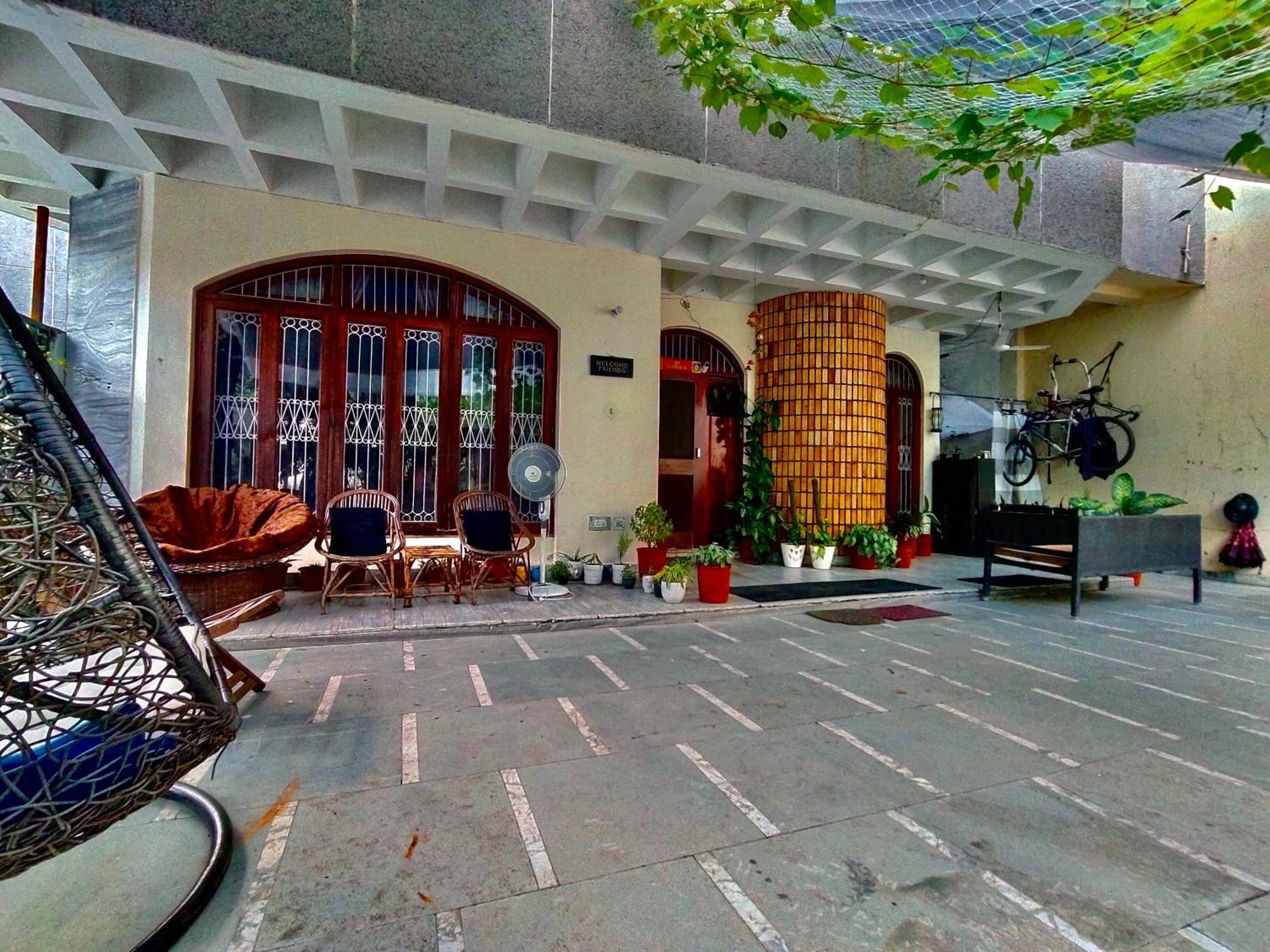Uvs Homestay Харидвар Экстерьер фото