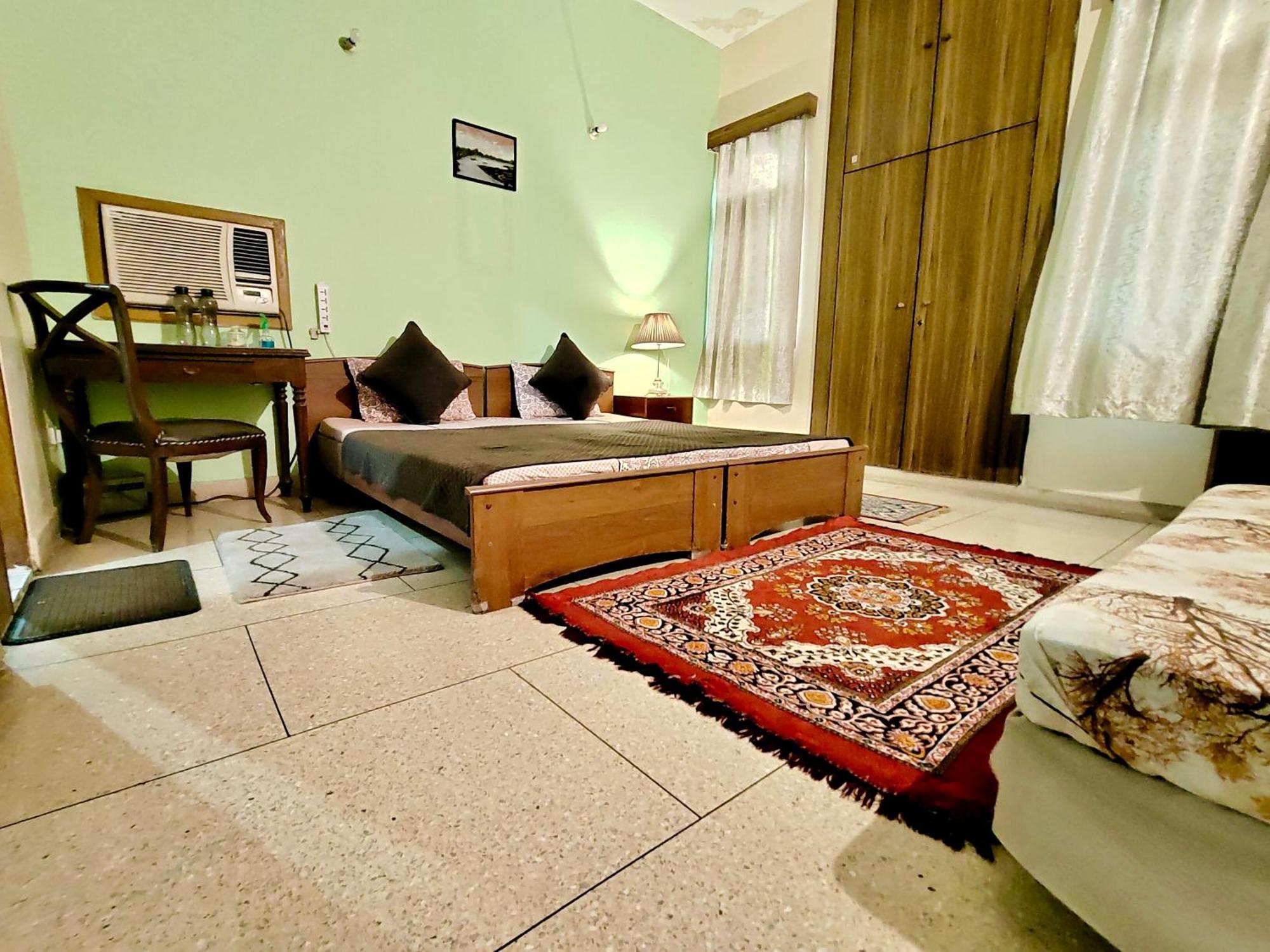 Uvs Homestay Харидвар Экстерьер фото