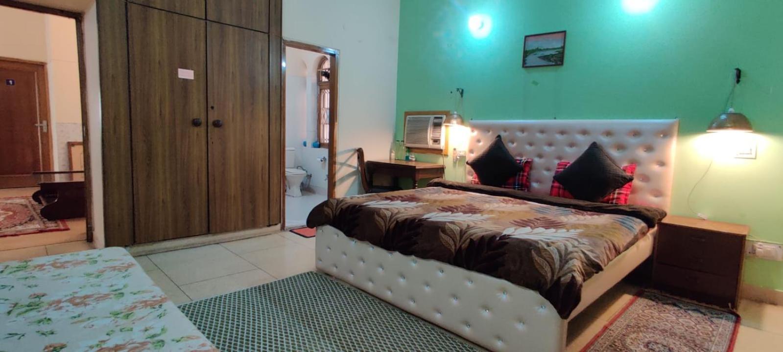 Uvs Homestay Харидвар Экстерьер фото